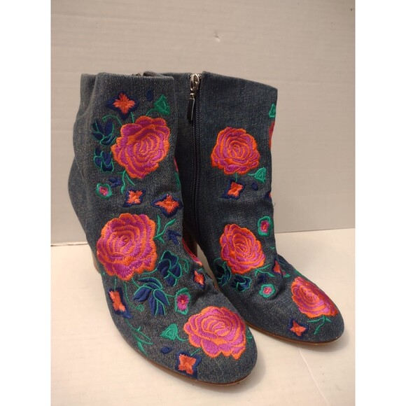 Women's Nash Floral Embroidery Oval Heel Ankle Bootie Size 9.5 - Picture 1 of 9